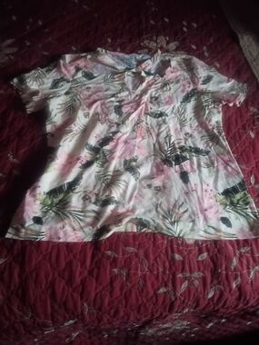 Coral Bay Floral Palm Print Short Sleeve Top in White, Pink, Green